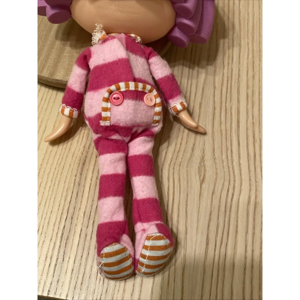 Mga lalaloopsy pillow